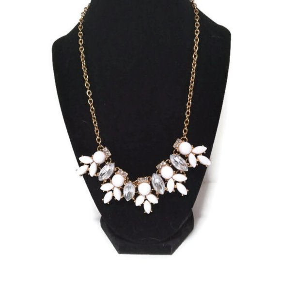 Etcetera Jewelry - Etc. Statement Neclace